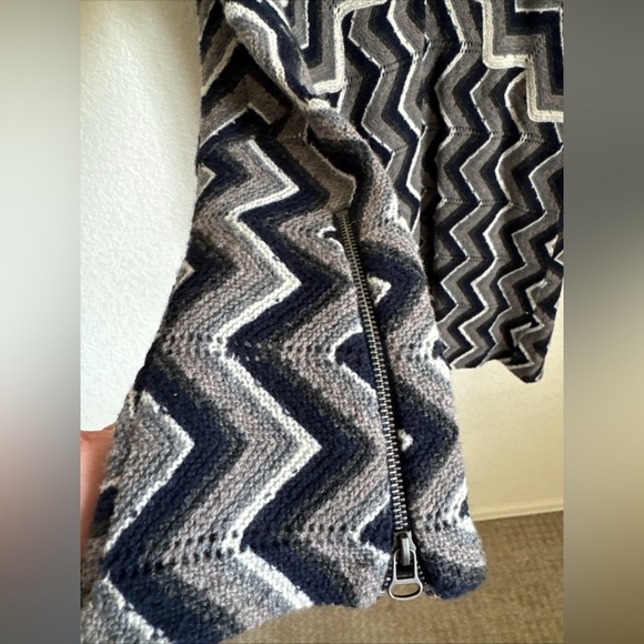 Free People Rhiannon Chevron Wool Blend Bell Sleeve Dress Size Medium - Picture 4 of 12